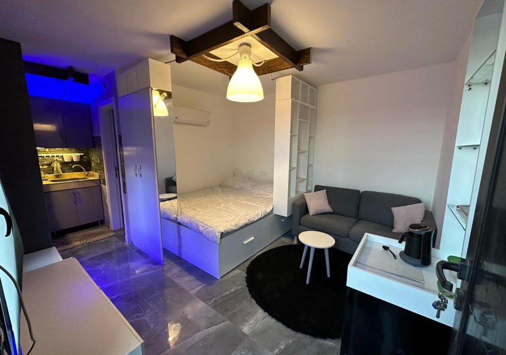 Sheikh Zayed City Apartment | استوديو مفروش فرش مودرن اسر و شباب بجاكوزي و رووف ،Modern furnished studio for families and youth with Jacuzzi and roof