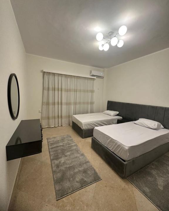 Sheikh Zayed City Apartment | شقة فندقية