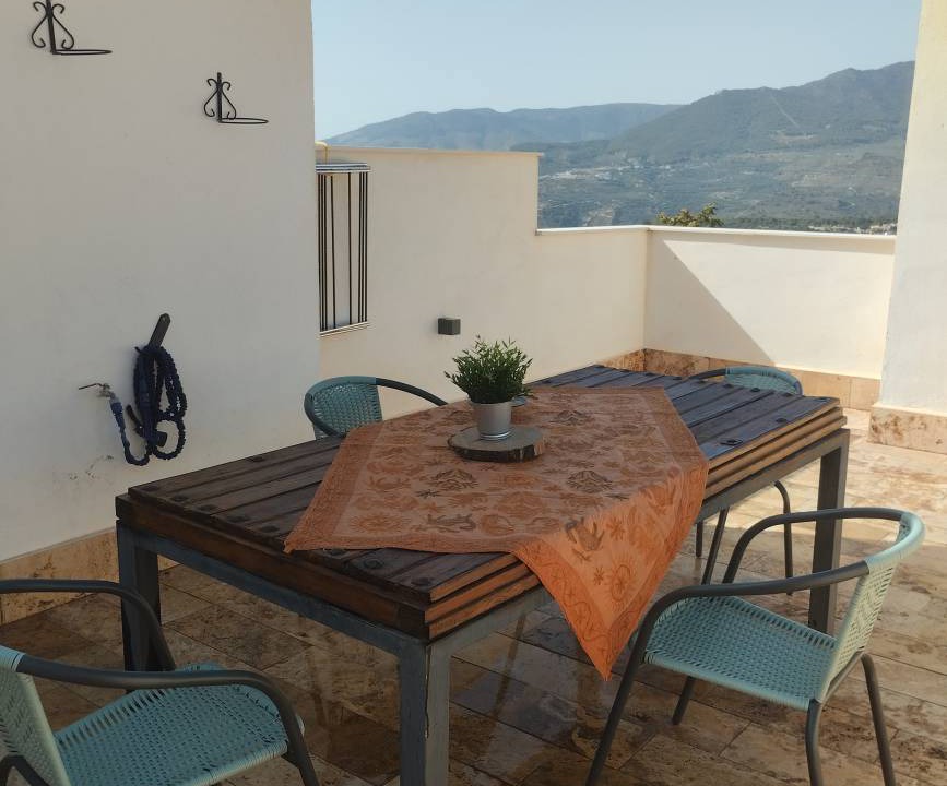 Murchas House | 100 m² House ∙ 2 bedrooms ∙ 4 guests