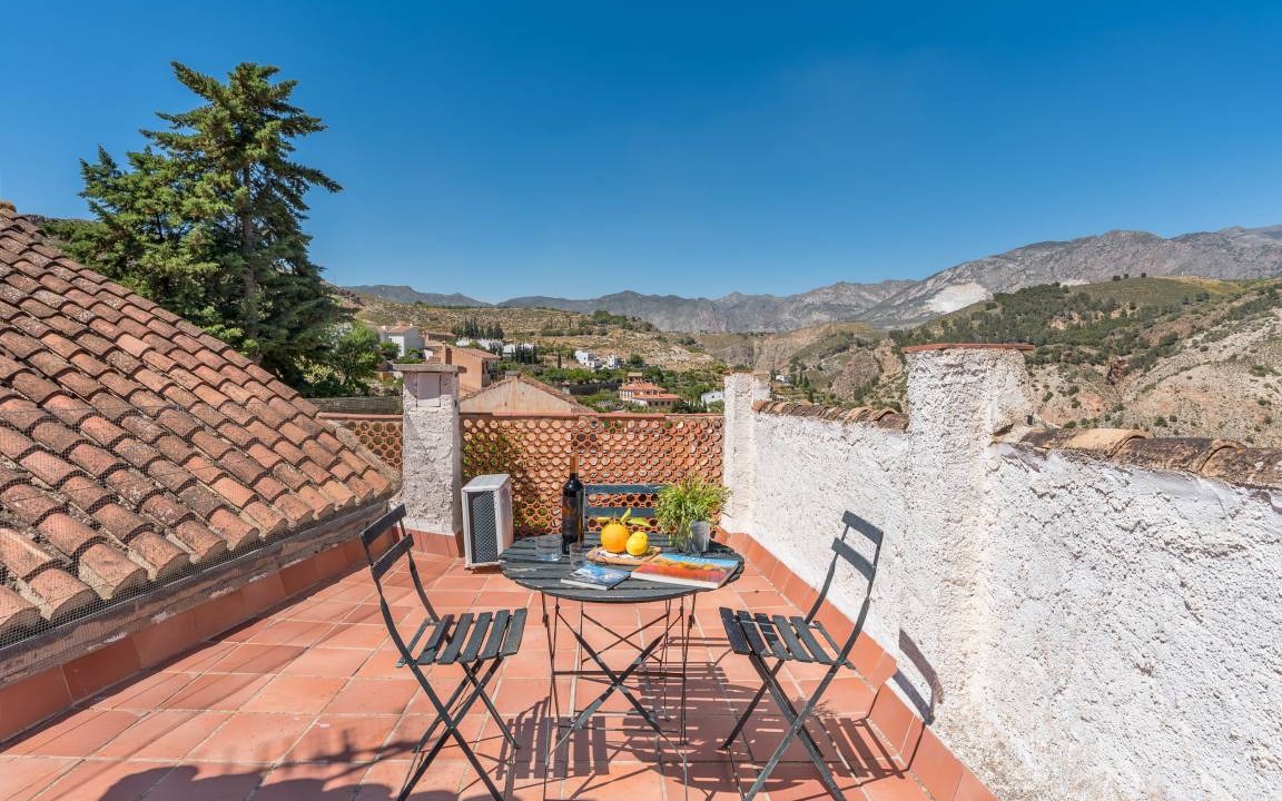 Conchar House | 100 m² House ∙ 3 bedrooms ∙ 6 guests