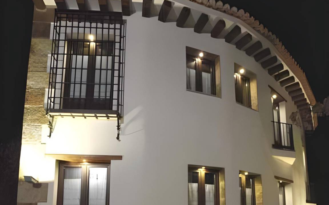 Viznar Apartment | 100 m² Serviced apartment ∙ 3 bedrooms ∙ 6 guests