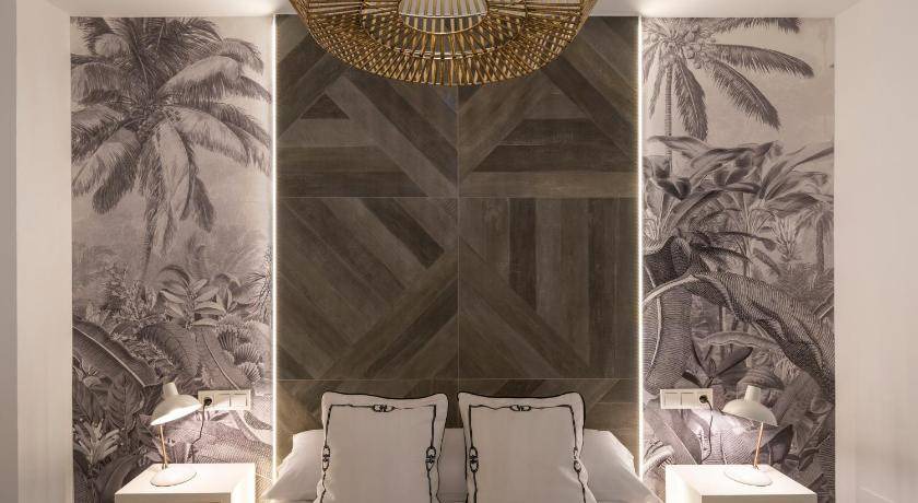 Granada City Center Apartment | 120 m² Apartment ∙ 4 bedrooms ∙ 8 guests