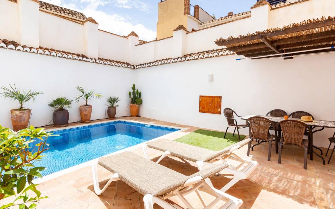 Albunuelas Villa | 146 m² Villa ∙ 4 bedrooms ∙ 8 guests