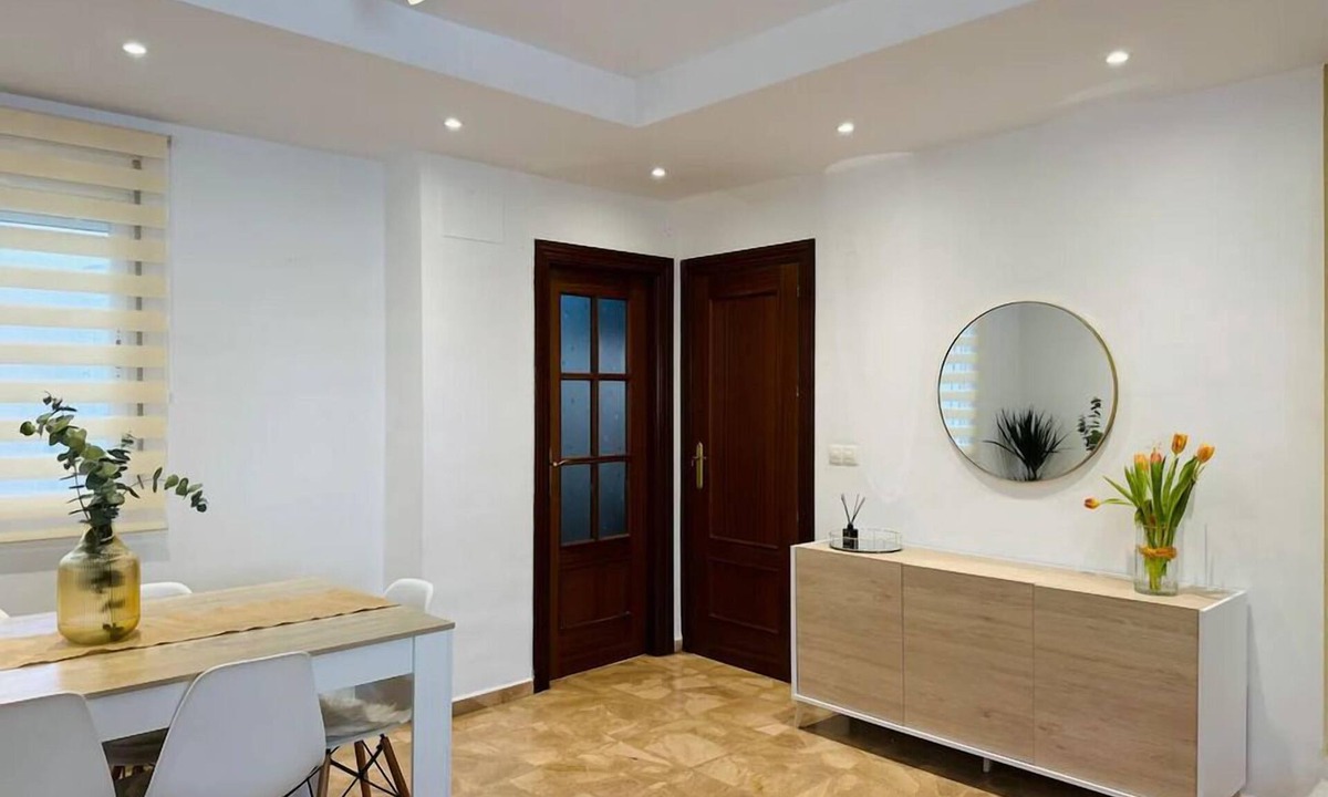 Peligros Apartment | 15% discount for the first 2 reservations - Tu Refugio Near Downtown Granada