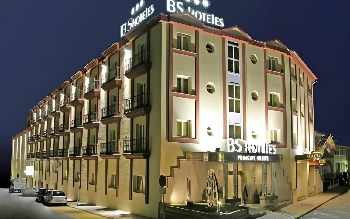 Albolote Hotel | 15 m² Hotel ∙ 127 guests