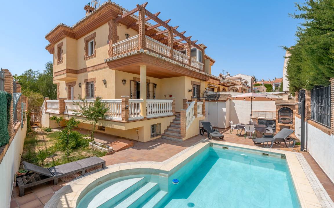 Padul House | 150 m² House ∙ 3 bedrooms ∙ 6 guests