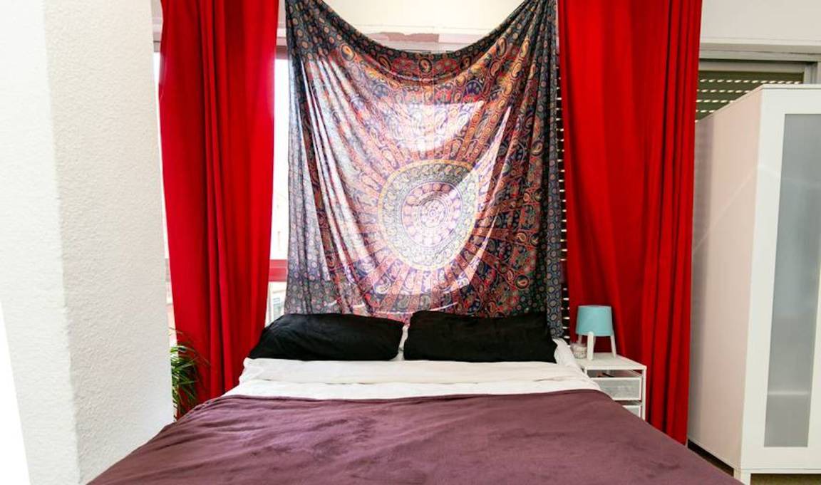 Central District Resort | 150 m² Private room ∙ 1 bedroom ∙ 1 guest