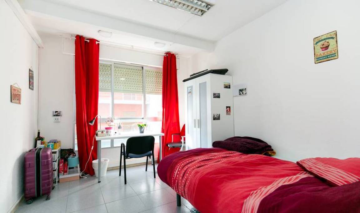 Central District Resort | 150 m² Private room ∙ 1 bedroom ∙ 1 guest
