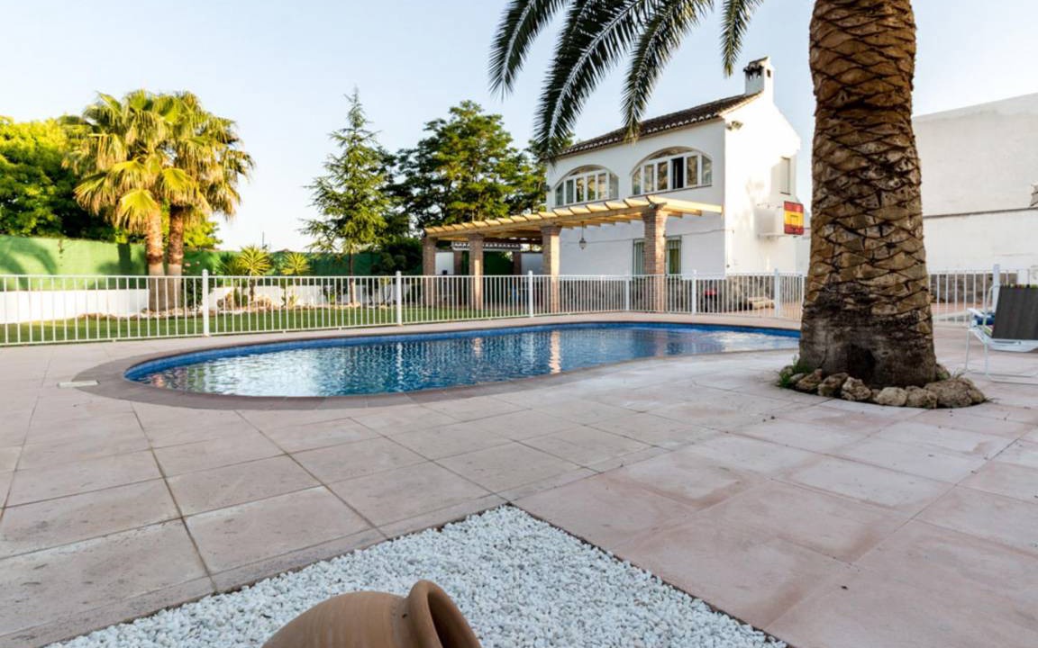 Durcal Villa | 153 m² Villa ∙ 3 bedrooms ∙ 6 guests