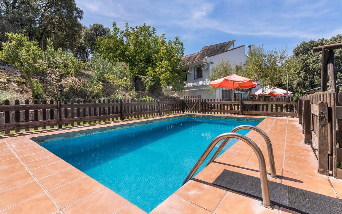 Illora House | 154 m² House ∙ 5 bedrooms ∙ 10 guests