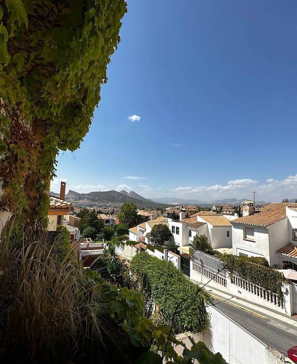 Albolote Resort | 180 m² Private room ∙ 1 bedroom ∙ 1 guest