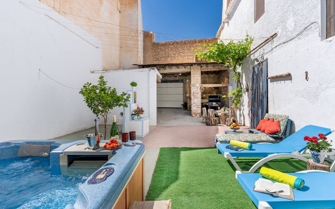 Padul House | 200 m² House ∙ 2 bedrooms ∙ 6 guests
