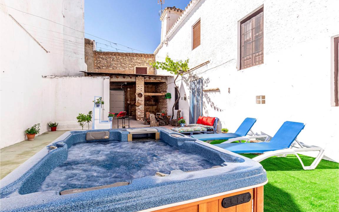 Padul House | 200 m² Maisonette ∙ 2 bedrooms ∙ 6 guests