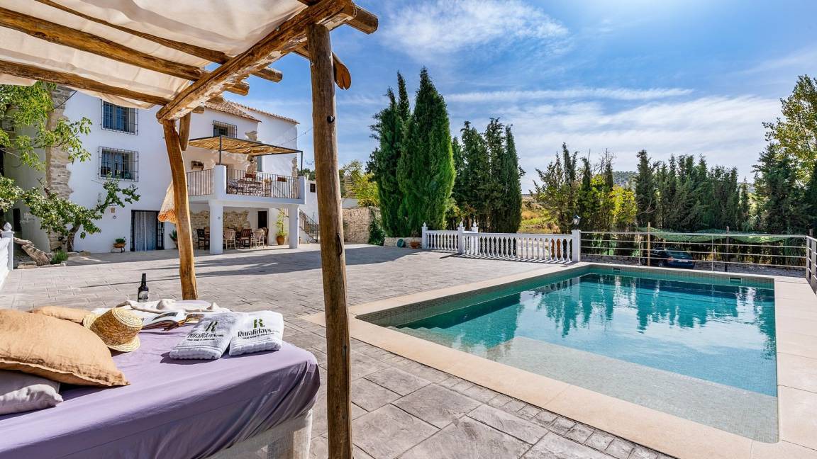 Montefrio House | 250 m² House ∙ 5 bedrooms ∙ 10 guests