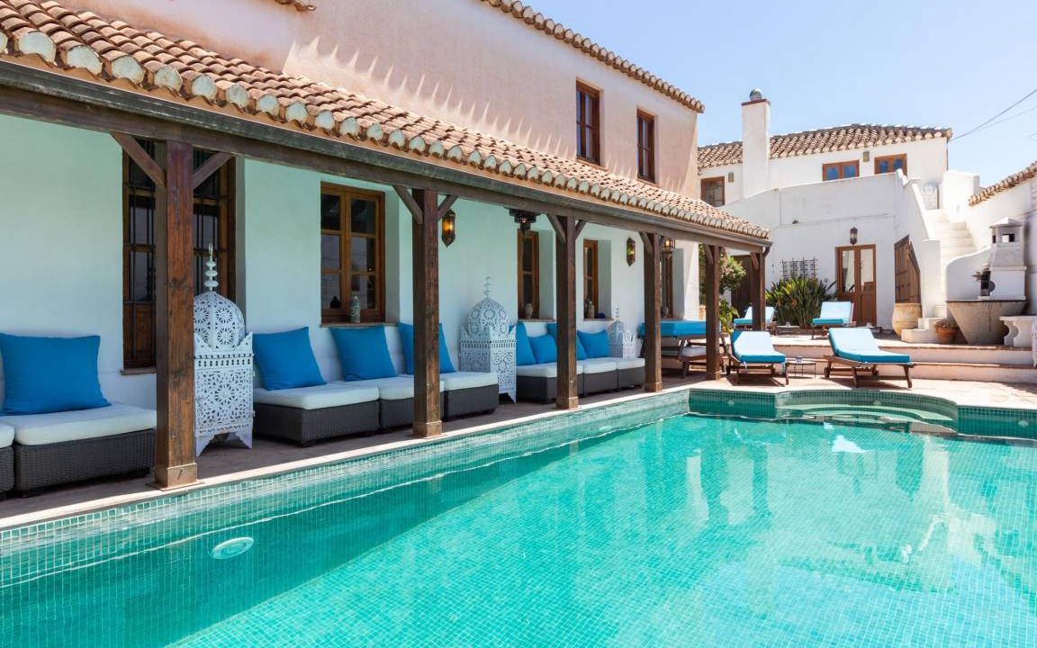 Melegis Other | 423 m² Accommodation ∙ 4 bedrooms ∙ 8 guests