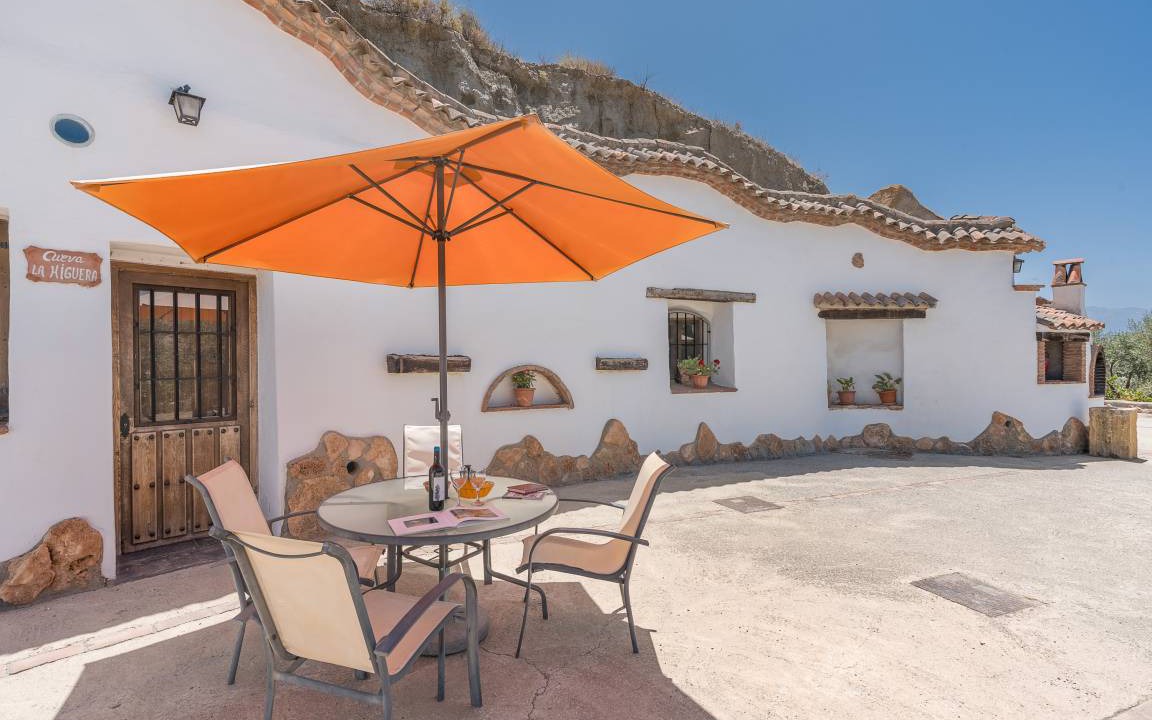 Guadix House | 45 m² House ∙ 2 bedrooms ∙ 4 guests