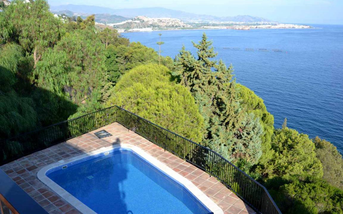 Salobrena House | 500 m² Farmhouse ∙ 2 bedrooms ∙ 6 guests