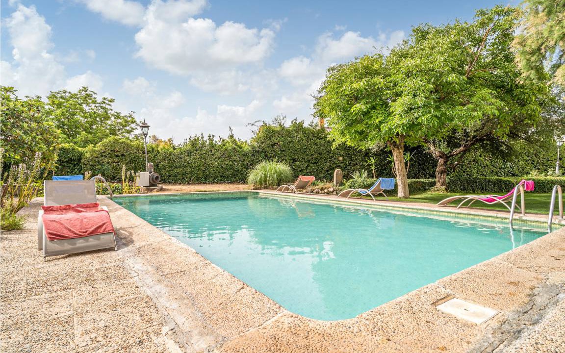Tocon House | 579 m² House ∙ 6 bedrooms ∙ 14 guests