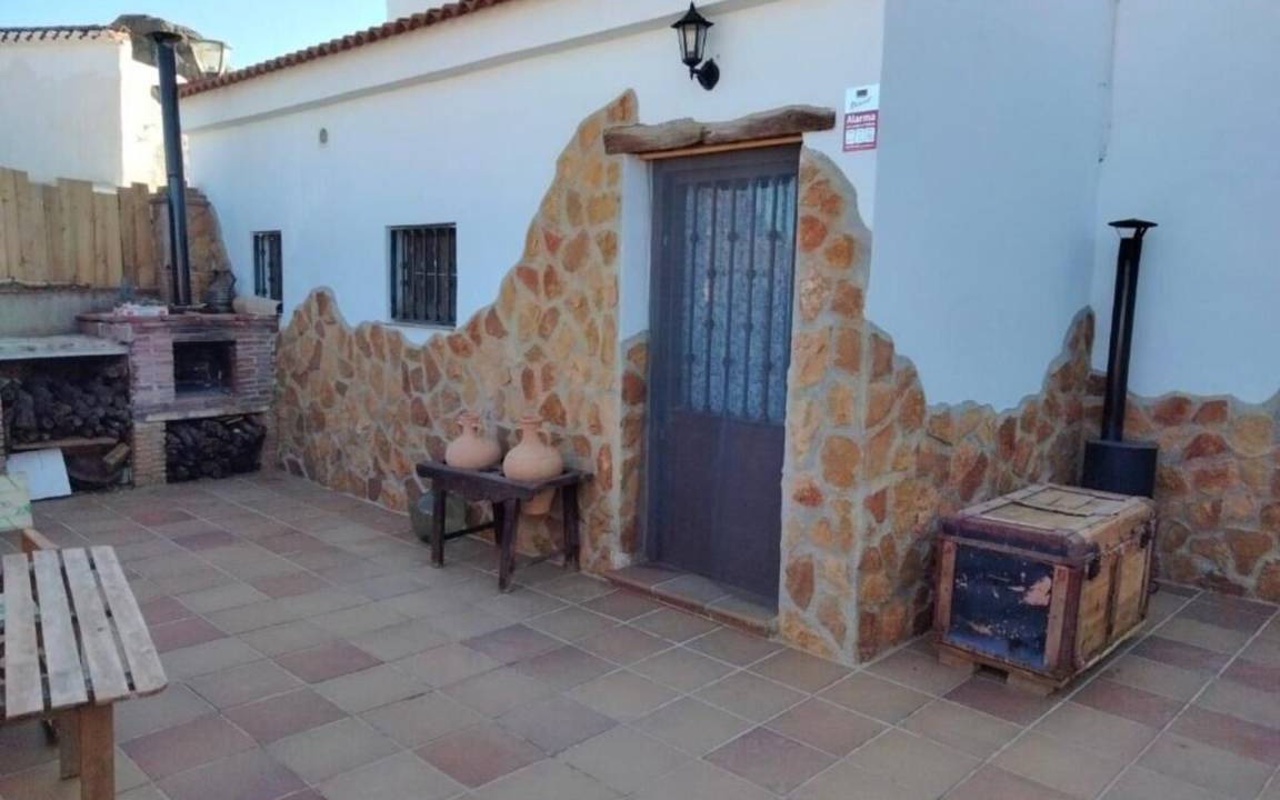 Guadix House | 60 m² House ∙ 2 bedrooms ∙ 4 guests