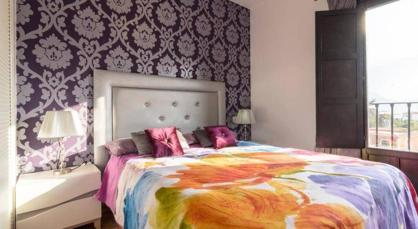 Velez de Benaudalla Apartment | 69 m² Apartment ∙ 2 bedrooms ∙ 4 guests