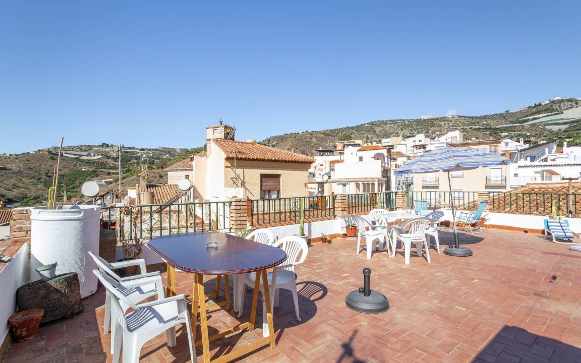 Itrabo Apartment | 90 m² Apartment ∙ 3 bedrooms ∙ 6 guests