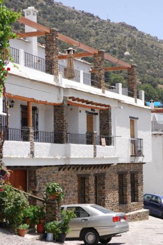 Bubion House | alojamiento rural la ermita bubion