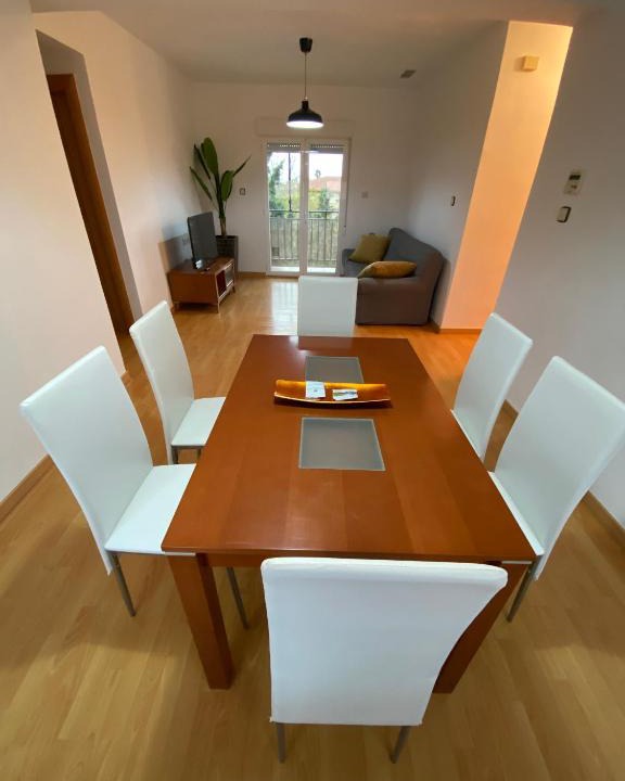 Angustias - Chana - Encina Apartment | APARTAMENTO GOR