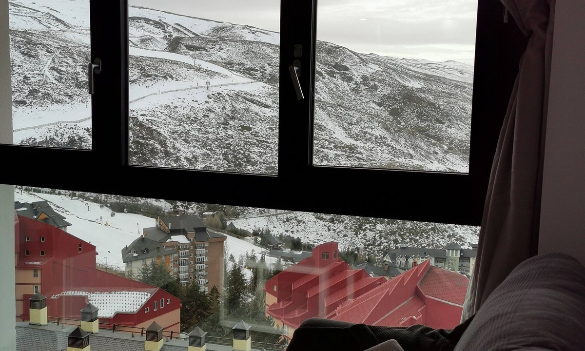 Pradollano Apartment | Apartamento Próximo a Pistas y Plaza Central, Vistas Increíbles