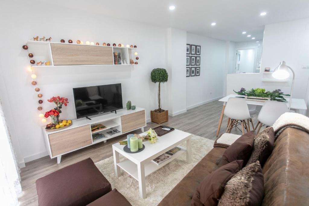 Camino de Ronda Apartment | Apartamento renovado y confortable en el centro de Granada