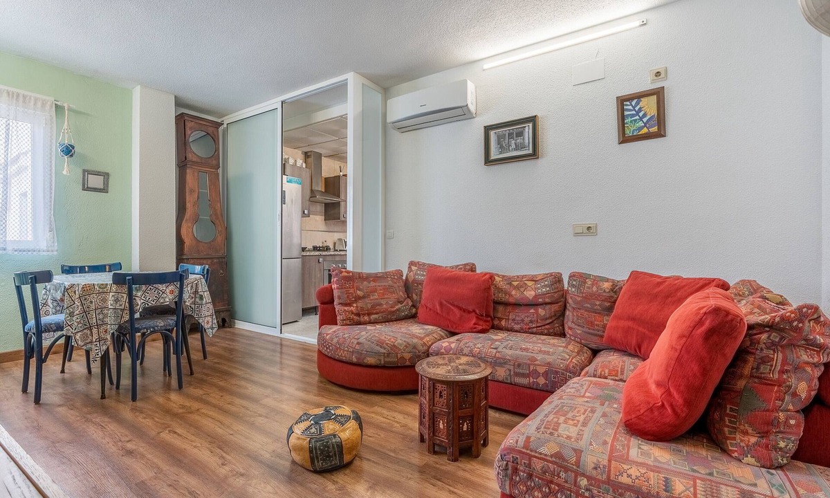 Beiro Apartment | Apartment 'Granada David' with Shared Terrace, Wi-Fi and Air Conditioning