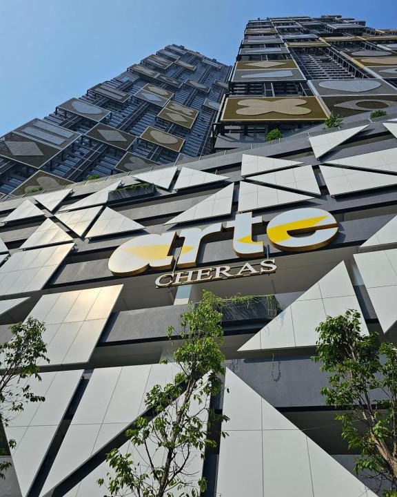 Taman Midah Apartment | Arte Cheras The Premium Suites by iLuxHome