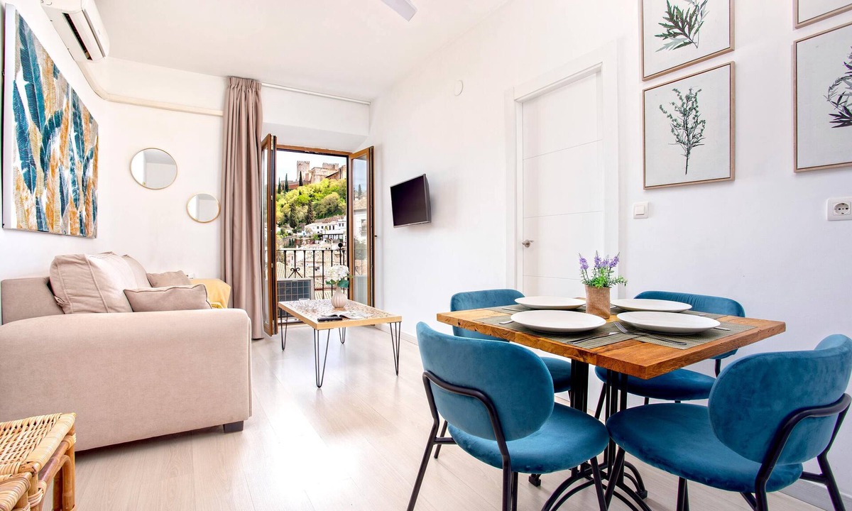 Albaicin Apartment | Bright apartment with exclusive views. Plaza Nueva