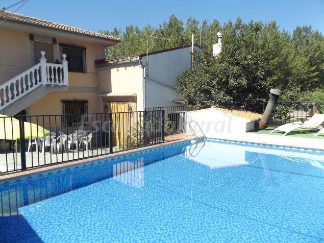 Pinos Puente Cottage | Cabin ∙ 6 bedrooms ∙ 12 guests