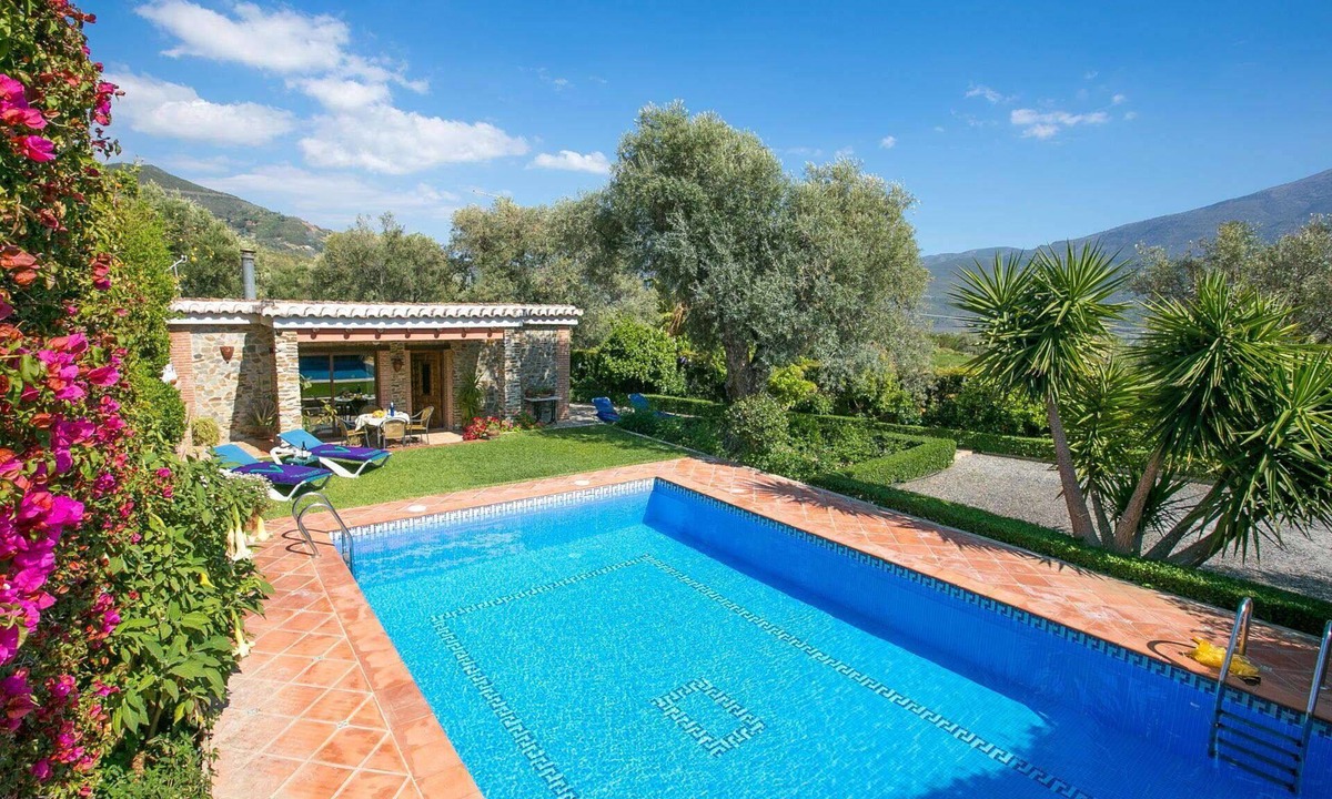 Orgiva Villa | Casa Buganvilla - Two Bedroom Villa, Sleeps 4