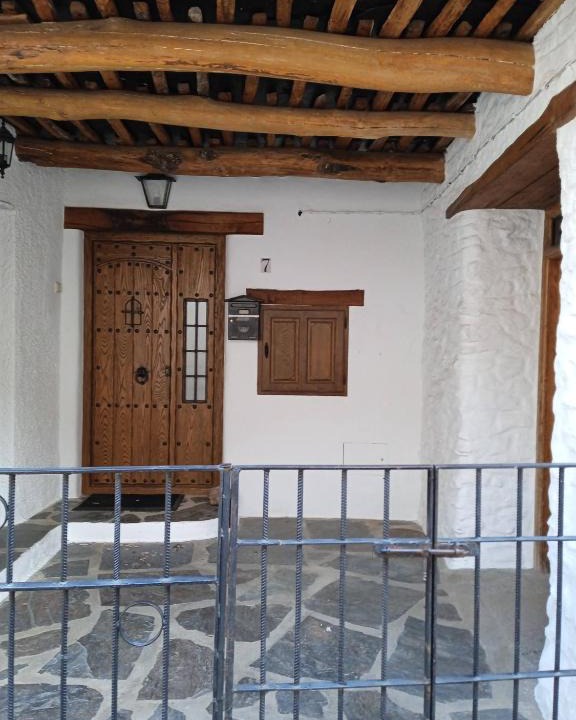 Pampaneira House | Casa Los Trillizos