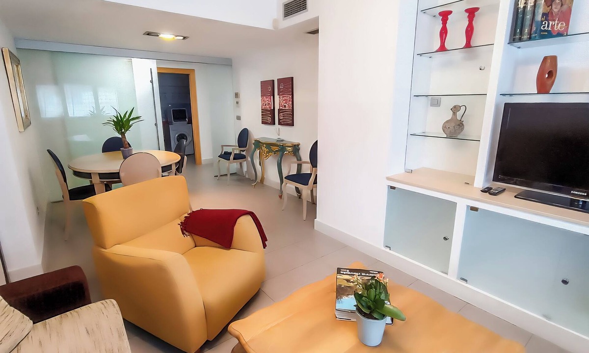 Armilla Condo | Complete apartment in Granada (pet friendly)