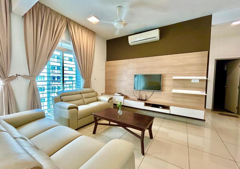 Impiana Apartment | Cozy Home 1-9pax near MSU, Stadium Shah Alam Sec13