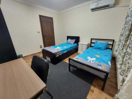Nasr City House | Cozy Private Room in Waha City - 15 Mins to Cairo Airport