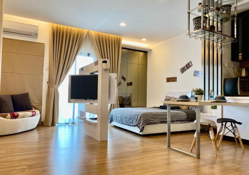 Seri Kembangan Apartment | De Leasure Homestay#Wifi#Netflix#Free Parking