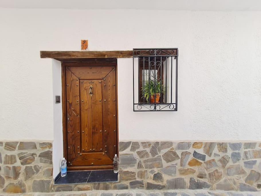 Soportujar House | El escondite de Hansel y Gretel