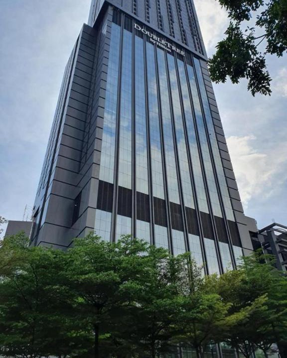 Shah Alam Apartment | Entire Apartment,Infinity Pool,Freeparking Hill10
