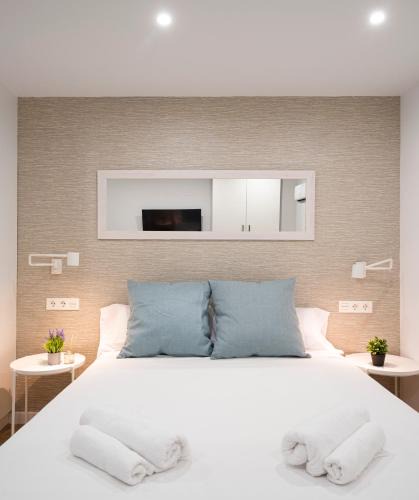 Plaza de Toros-Doctores-San Lazaro Apartment | Estudio Deluxe en Jardines del Triunfo - Granada