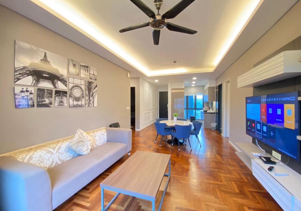 Genting Highlands Apartment | Genting Highlands Vista Superior suite 4R, 4Baths, Up to15pax, Bathtub, Coway, Unlimited WiFi, 65'SmartTV, 2 Private Parking
