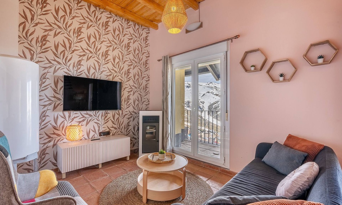 Pradollano Apartment | Holiday Apartment "Ski Lodge Duplex Suite Rosa" near Slopes with Private Terrace & Wi-Fi