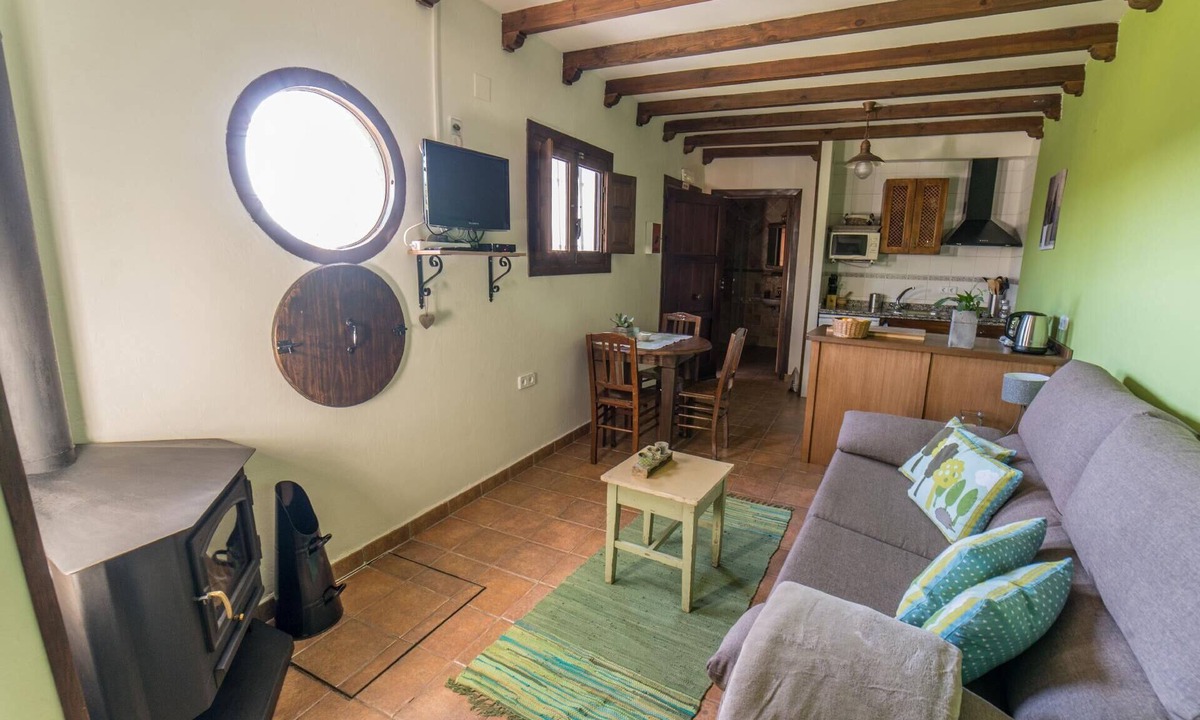 Holiday Durcal Persons Farmhouse | Durcal