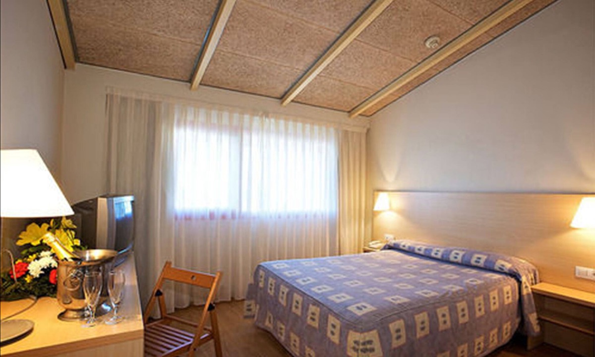 Vilafranca del Penedes Hotel | Hotel Basic