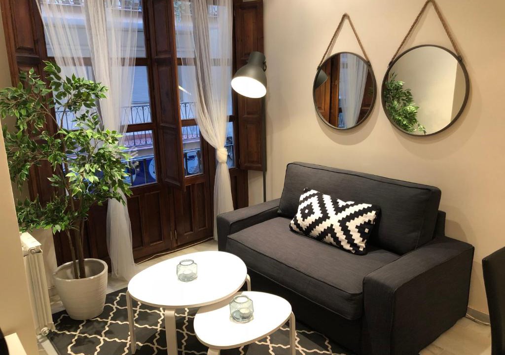 Central District Apartment | Ibericabeds Plaza Nueva