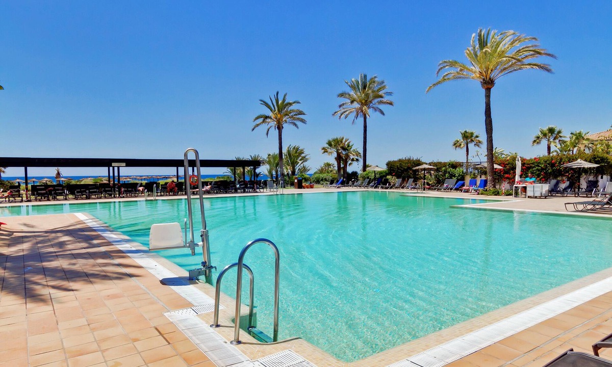 Motril Resort | Impressive Playa Granada Golf