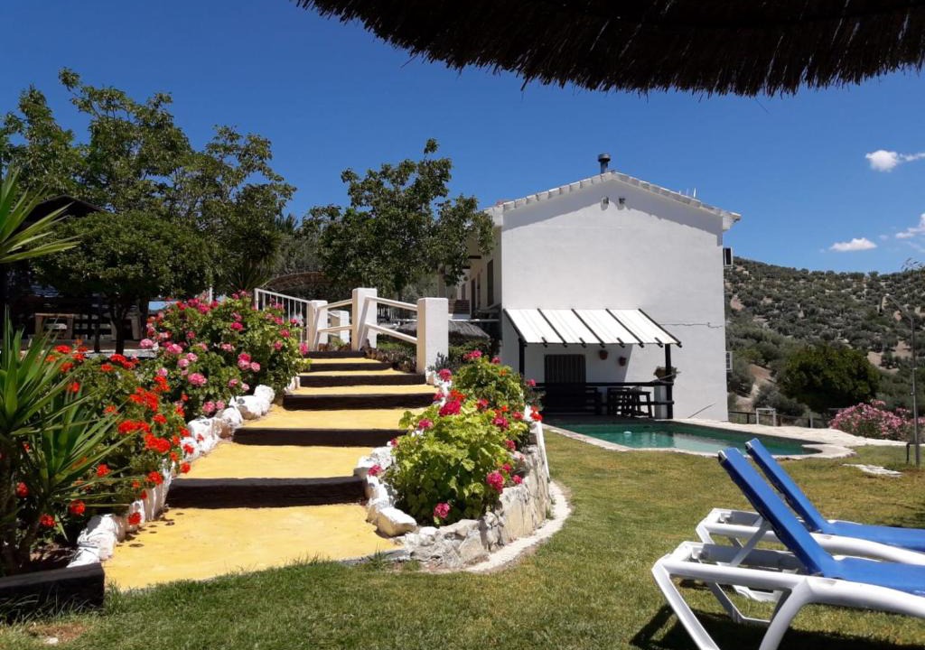 Montefrio House | La Choza De Mamuyo