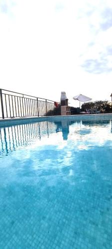 Salobrena House | La Torrecica, con carácter andaluz y magníficas vistas al mar y Sierra Nevada